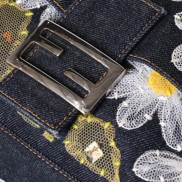 Very Good Condition FENDI Flower Denim Mamma Bucket Embroidery Embroidery Navy Silver Hardware 2384-26335-008 Used 4b012491