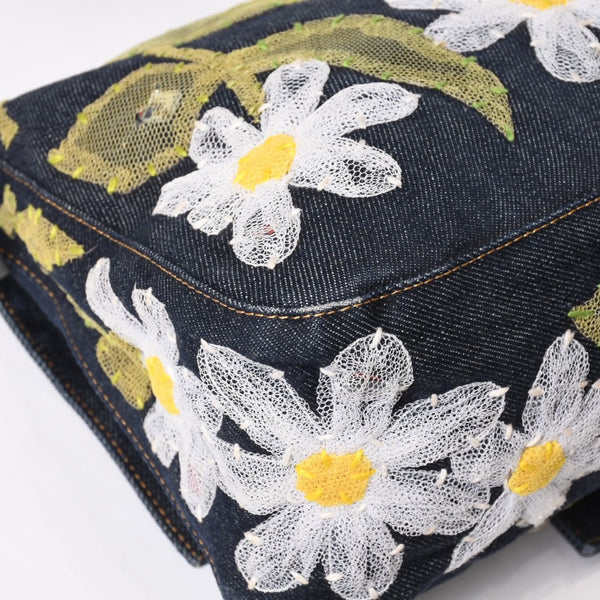 Very Good Condition FENDI Flower Denim Mamma Bucket Embroidery Embroidery Navy Silver Hardware 2384-26335-008 Used 4b012491