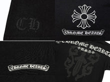 画像をギャラリービューアに読み込む, CHROME HEARTS クロムハーツ プリント 半袖Tシャツ ダガー ロゴ 95024 コットン ブラック ホワイト サイズXS 美品 中古 4b010600