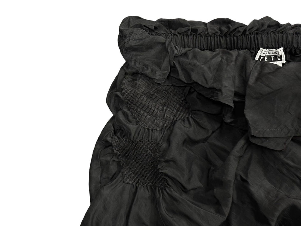 ISSEY MIYAKE FETE イッセイミヤケフェット プリーツ イージーワイドパンツ IF82FF234 ブラック シルク 美品 中古 4b010948
