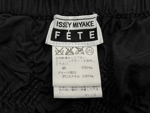 ISSEY MIYAKE FETE イッセイミヤケフェット プリーツ イージーワイドパンツ IF82FF234 ブラック シルク 美品 中古 4b010948
