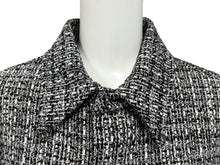 Load image into Gallery viewer, 極美品 Valentino ヴァレンチノ スタッズ ツイードジャケット ブラック ホワイト サイズ M ブラック金具 中古 4b011448