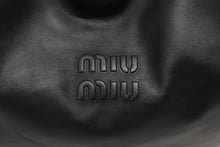 画像をギャラリービューアに読み込む, MIU MIU ミュウ ミュウ バック ワンショルダーバック レザー ホーボー バッグ ブラック 黒 美品 中古 010686