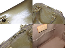 Load image into Gallery viewer, 極美品 LOUIS VUITTON ルイヴィトン アルマBB 2WAYハンドバッグ M90104 ゴールド モノグラム ゴールド金具 ヴェルニ 中古 4b010806
