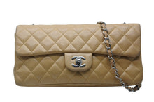 画像をギャラリービューアに読み込む, CHANEL シャネル マトラッセ25 ショルダーバッグ ココマーク ラムスキン ベージュ 9番台 シルバー金具 中古 4b010850