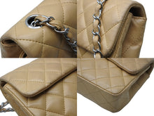 画像をギャラリービューアに読み込む, CHANEL シャネル マトラッセ25 ショルダーバッグ ココマーク ラムスキン ベージュ 9番台 シルバー金具 中古 4b010850