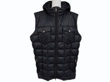 画像をギャラリービューアに読み込む, CHROME HEARTS クロムハーツ ナイロン ダウンベスト サイズL クロスボールボタン ダガージップ ブラック 美品 中古 4b010873