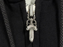 画像をギャラリービューアに読み込む, CHROME HEARTS クロムハーツ CHプラスパッチ スクロールラベル ダガージップ フードベスト サイズL ブラック 美品 中古 4b010875