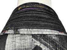 Load image into Gallery viewer, 新品同様 PLEATS PLEASE ISSEY MIYAKE プリーツプリーズイッセイミヤケ プリーツ 長袖シャツ ブラック ポリエステル PP03-JD531 サイズ4 中古 4b010915