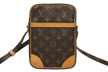 Load image into Gallery viewer, 極美品 LOUIS VUITTON ルイヴィトン ダヌーブ ショルダーバッグ M45266 モノグラム PVC レザー ゴールド金具 中古 4b011013