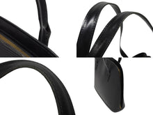 Load image into Gallery viewer, LOUIS VUITTON ルイヴィトン エピ リュサック ワンショルダーバッグ M52282 ブラック レザー 美品 中古 4b011045