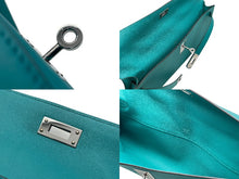 Load image into Gallery viewer, 新品同様 HERMES エルメス KELLY CUT ケリーカット ハンドバッグ ヴォースイフト ブルーパオン シルバー金具 X刻印 中古 4b011170