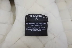 新品同様品 CHANEL シャネル ココネージュ フライトキャップ AAA429 ベージュ ブラック ホワイト スウェード ムートン 中古 4b011760