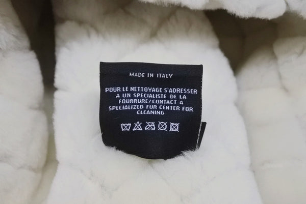 新品同様品 CHANEL シャネル ココネージュ フライトキャップ AAA429 ベージュ ブラック ホワイト スウェード ムートン 中古 4b011760