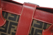Load image into Gallery viewer, FENDI フェンディ トートバッグ 8BH046 ズッカ柄 総柄 キャンバス レザー レッド ブラウン シルバー金具 美品 中古 4b011393