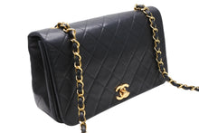 画像をギャラリービューアに読み込む, CHANEL シャネル フルフラップ Sチェーンショルダーバッグ 1番台 ココマーク ラムスキン ブラック ゴールド金具 美品 中古 4b011813