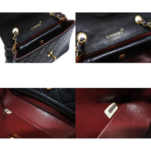 Load image into Gallery viewer, CHANEL シャネル Sフラップ Sチェーンショルダーバッグ 1番台 ココマーク ラムスキン ブラック ゴールド金具 美品 中古 4b011814