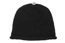 Load image into Gallery viewer, 新品同様 CHROME HEARTS クロムハーツ クロスパッチ ニットキャップ ビーニー カシミヤ レザー シルバー925 ブラック 中古 4b011464