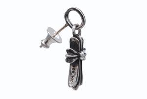 新品未使用 CHROME HEARTS クロムハーツ CHクロス ベビーファット ピアス 14k 重量2.4g シルバー 2004/.925刻印 中古 4b011444