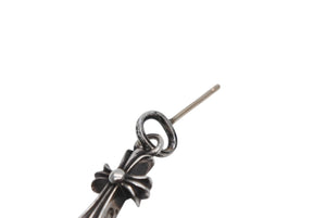 新品未使用 CHROME HEARTS クロムハーツ CHクロス ベビーファット ピアス 14k 重量2.4g シルバー 2004/.925刻印 中古 4b011444