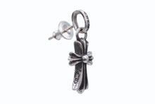 Load image into Gallery viewer, 新品未使用 CHROME HEARTS クロムハーツ CHクロス ベビーファット ピアス 14k 重量2.4g シルバー 2004/.925刻印 中古 4b011443
