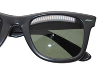 Load image into Gallery viewer, Ray-Ban レイバン WAYFARER ウェイファーラー サングラス アイウェア マットブラック Bausch &amp; Lomb ボシュロム社 美品 中古 4b011526