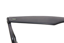 Load image into Gallery viewer, Ray-Ban レイバン WAYFARER ウェイファーラー サングラス アイウェア マットブラック Bausch &amp; Lomb ボシュロム社 美品 中古 4b011526