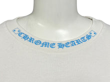 Load image into Gallery viewer, CHROME HEARTS クロムハーツ 24SS LAS VEGAS LIMITED DICE CREWNECK SWEATSHIRT ラスベガス限定ダイスクルーネックスェットシャツ トレーナー ホワイト ブルー サイズXL 美品 中古 4b011721