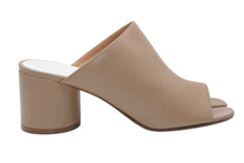 Load image into Gallery viewer, 極美品 Maison Margiela メゾン マルジェラ HANNAH MULE ハンナ ミュール S58WP0246 サイズ36 足袋 ブラウン 中古 4b012108