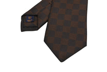 Load image into Gallery viewer, 新品未使用 LOUIS VUITTON ルイヴィトン LV MADE ネクタイ NIGO ダックモチーフ シルク ブラウン 中古 4b012041