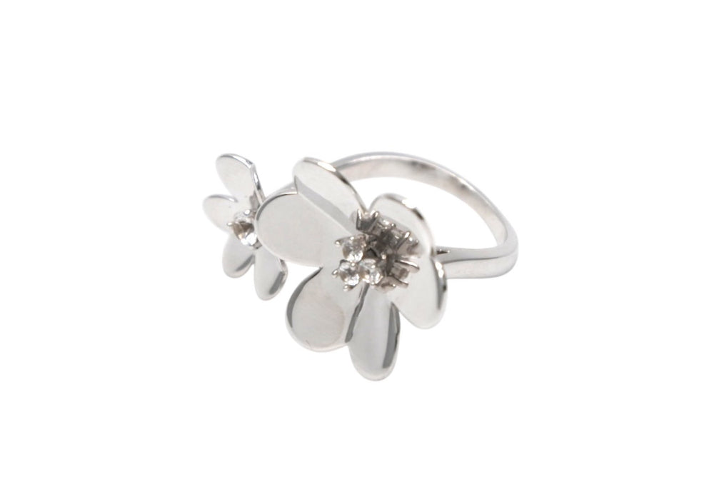 Like new No-brand Socrates floral ring Weight approx. 4.8g K18 Size 15 Approx. No. 15 Used 4b012477