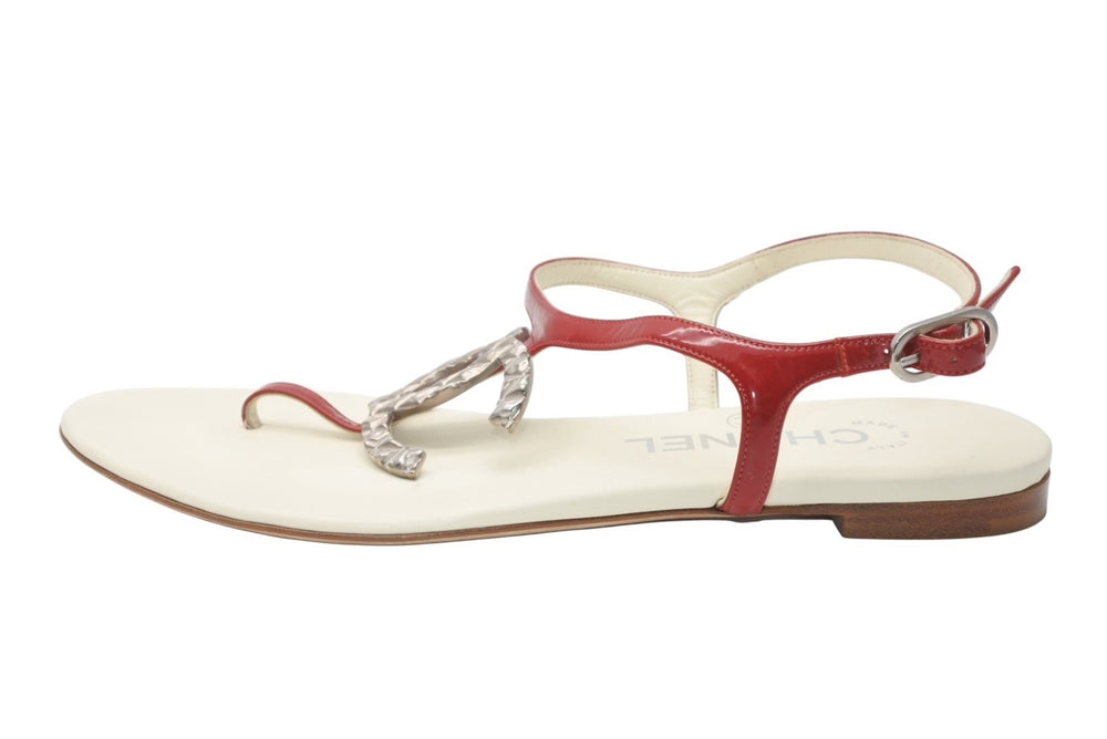 CHANEL Thong Sandals Size 35 1/2C 23cm Coco Mark Patent Leather Red Ivory Good Condition Used 4b012060