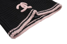 Load image into Gallery viewer, 新品同様 CHANEL シャネル ニットキャップ バラクラバ ココマーク カシミア シルク ブラック ピンク 中古 4b012351