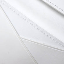 Load image into Gallery viewer, LOUIS VUITTON ルイヴィトン トリヨン モノグラム ポルトフォイユ ブラザ カードケース M83066 カーフスキン ホワイト 美品 中古 4b012349