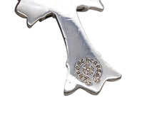 Load image into Gallery viewer, 極美品 CHROME HEARTS クロムハーツ ダブルCHクロス ラージ ペンダントトップ チャーム 重量約106.0g 2011/.925刻印 シルバー925 中古 4b012503
