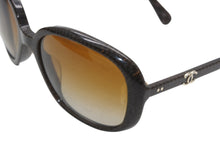 Load image into Gallery viewer, CHANEL シャネル ココマーク サングラス 5244-A ブラウン プラスチック サイズ57□17 140 美品 中古 4b012414