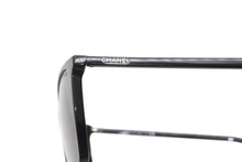 画像をギャラリービューアに読み込む, 新品同様品 CHANEL シャネル アジアンフィット スクエア UVカット サングラス 5447-A ブラック プラスチック サイズ55□17 140 シルバー金具 中古 4b012400