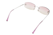 Load image into Gallery viewer, CHANEL シャネル リムレス サングラス アイウェア 4002 サイズ54□19 130 ココマーク レッド ブルー 美品 中古 4b012420