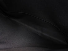 Load image into Gallery viewer, 極美品 LOUIS VUITTON ルイヴィトン モノグラムエクリプス ポシェット ディスカバリー クラッチバッグ M62291 ブラック PVC レザー シルバー金具 中古 4b012473