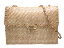 Load image into Gallery viewer, 新品同様 CHANEL シャネル マトラッセ 30cm Sフラップ Wチェーンショルダーバッグ 6番台 籠 カゴ 中古 4b013002