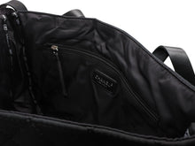 Load image into Gallery viewer, 新品同様 CHANEL シャネル メッセンジャーバッグ ショルダーバッグ ハラコ スポーツライン 10番台 ブラック 中古 4b013005