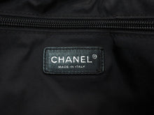 Load image into Gallery viewer, 新品同様 CHANEL シャネル メッセンジャーバッグ ショルダーバッグ ハラコ スポーツライン 10番台 ブラック 中古 4b013005