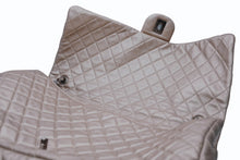 Load image into Gallery viewer, 新品同様 CHANEL シャネル ジャンボ マトラッセ XXL ショルダーバッグ ブロンズ チェーンショルダー デカマト 中古 4b012810