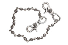 Load image into Gallery viewer, 極美品 CHROME HEARTS クロムハーツ クロスボール ショート ウォレットチェーン 2クリップ 16ボール 130.7g シルバー925 中古 4b012819