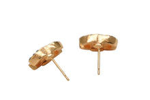 Load image into Gallery viewer, CHANEL シャネル ピアス ココマーク ラインストーン 01P刻印 ブルー ゴールド 美品 中古 4b011932