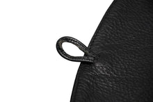 Load image into Gallery viewer, CHROME HEARTS クロムハーツ レザーベスト サイズS クロスボールボタン ブラック 美品 中古 4b012310