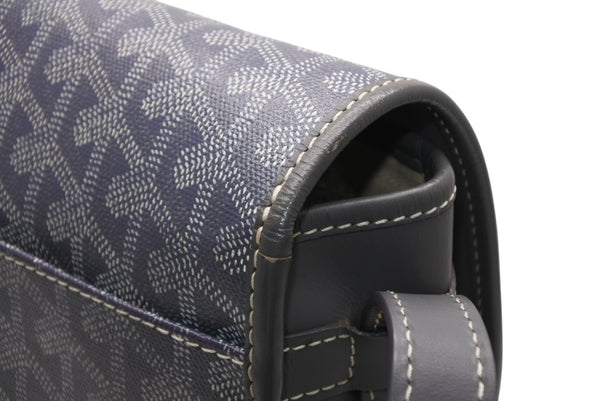 GOYARD ゴヤール ベルヴェデーレMM ショルダーバッグ グレー PVC レザー シルバー金具 ヘリンボーン柄 美品 中古 4b013001