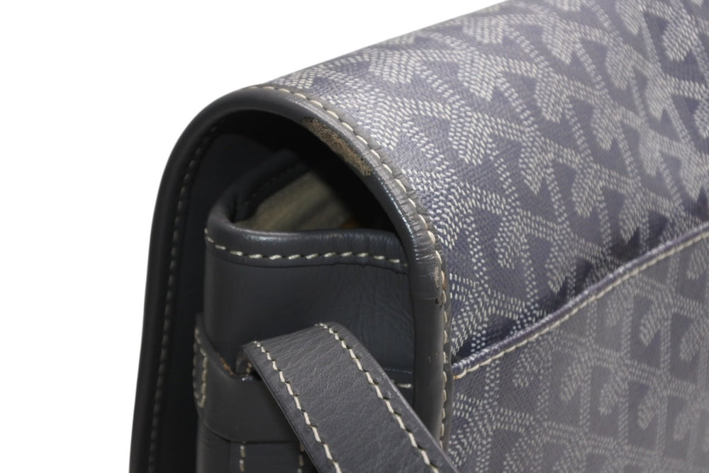 GOYARD Belvedere MM Shoulder Bag Gray PVC Leather Silver Hardware Herringbone Pattern Good Condition Used 4b013001