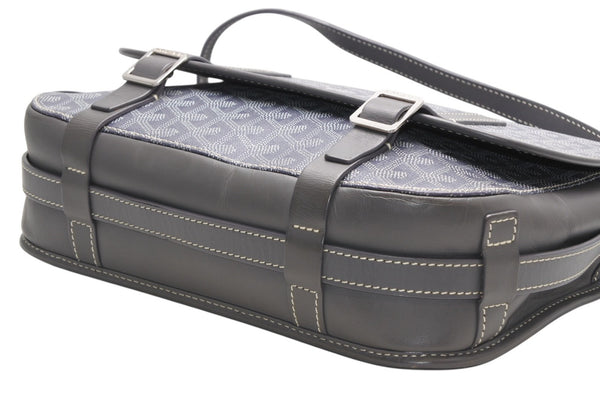 GOYARD ゴヤール ベルヴェデーレMM ショルダーバッグ グレー PVC レザー シルバー金具 ヘリンボーン柄 美品 中古 4b013001