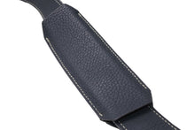 Load image into Gallery viewer, 極美品 GOYARD ゴヤール ショルダーバッグ グランブルーGM ヘリンボーン柄 PVC レザー グレーシルバー金具 中古 4b012954